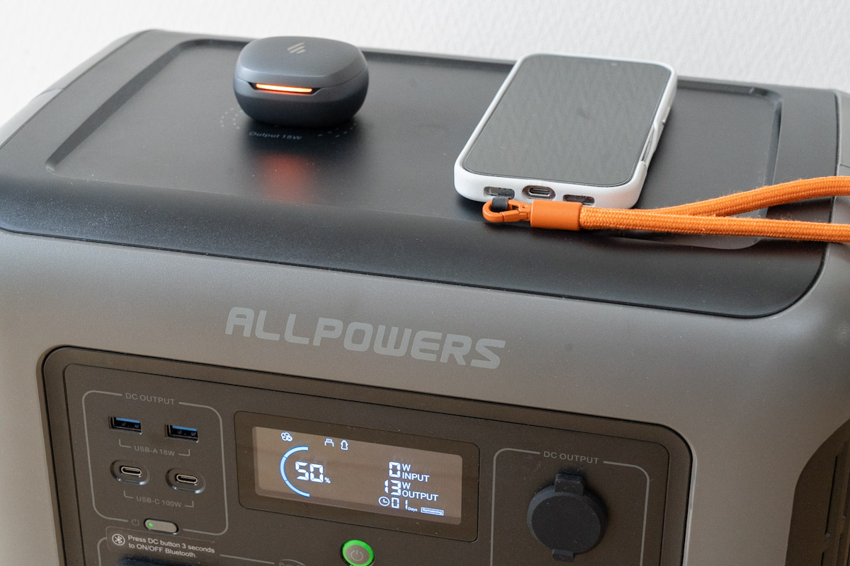 ALLPOWERS R1500の’ワイヤレス充電