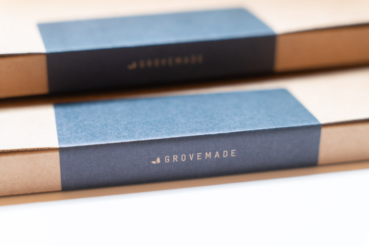 GROVEMADEのキーボードトレイとリストレスト