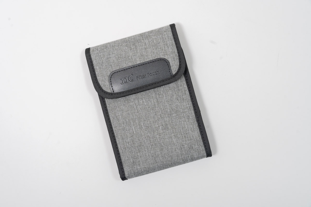 JJC MagSafe対応スマホレンズフィルターアダプター付属のポーチ