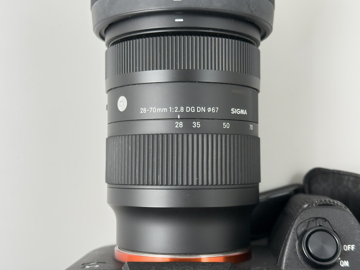 sigma 28-70mm f2.8 dg dn