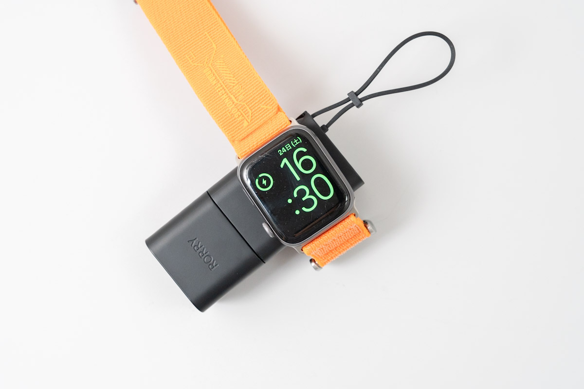 RORRY コンセント一体型モバイルバッテリー CB02はApple Watchを直接充電可能