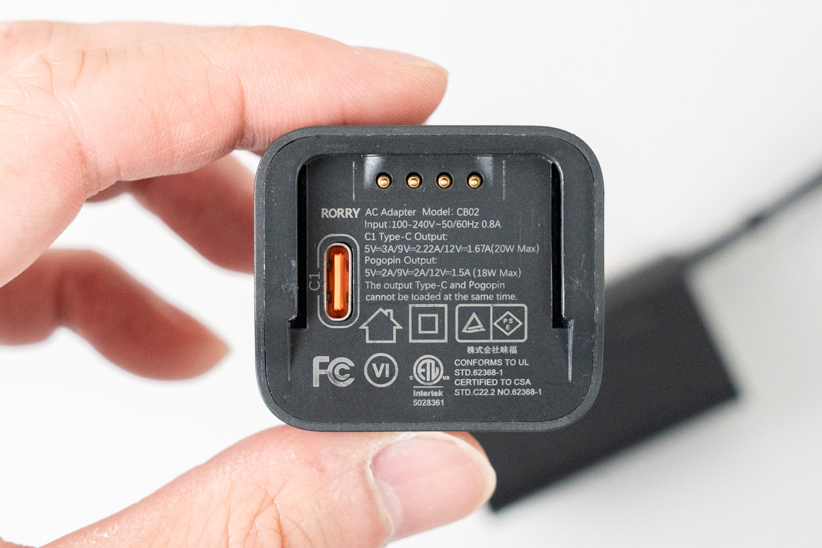 RORRY コンセント一体型モバイルバッテリー CB02