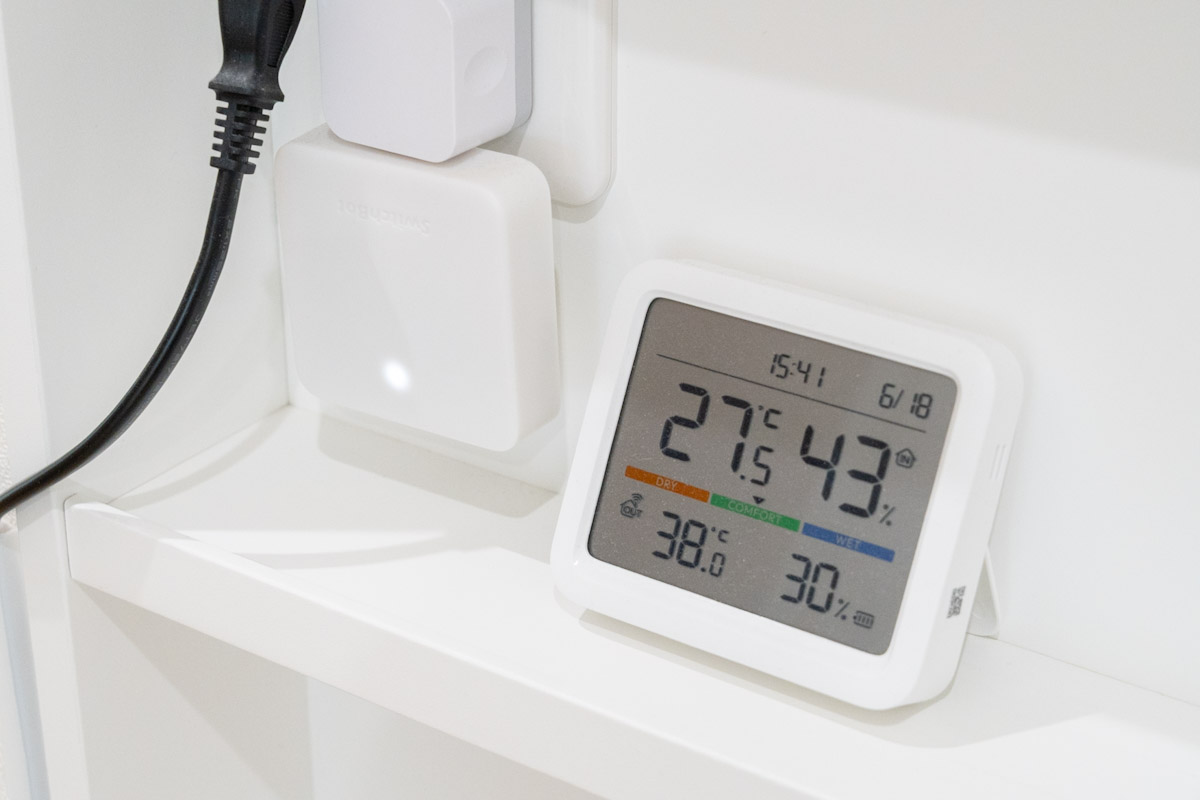 SwitchBot 温湿度計Proとハブミニ