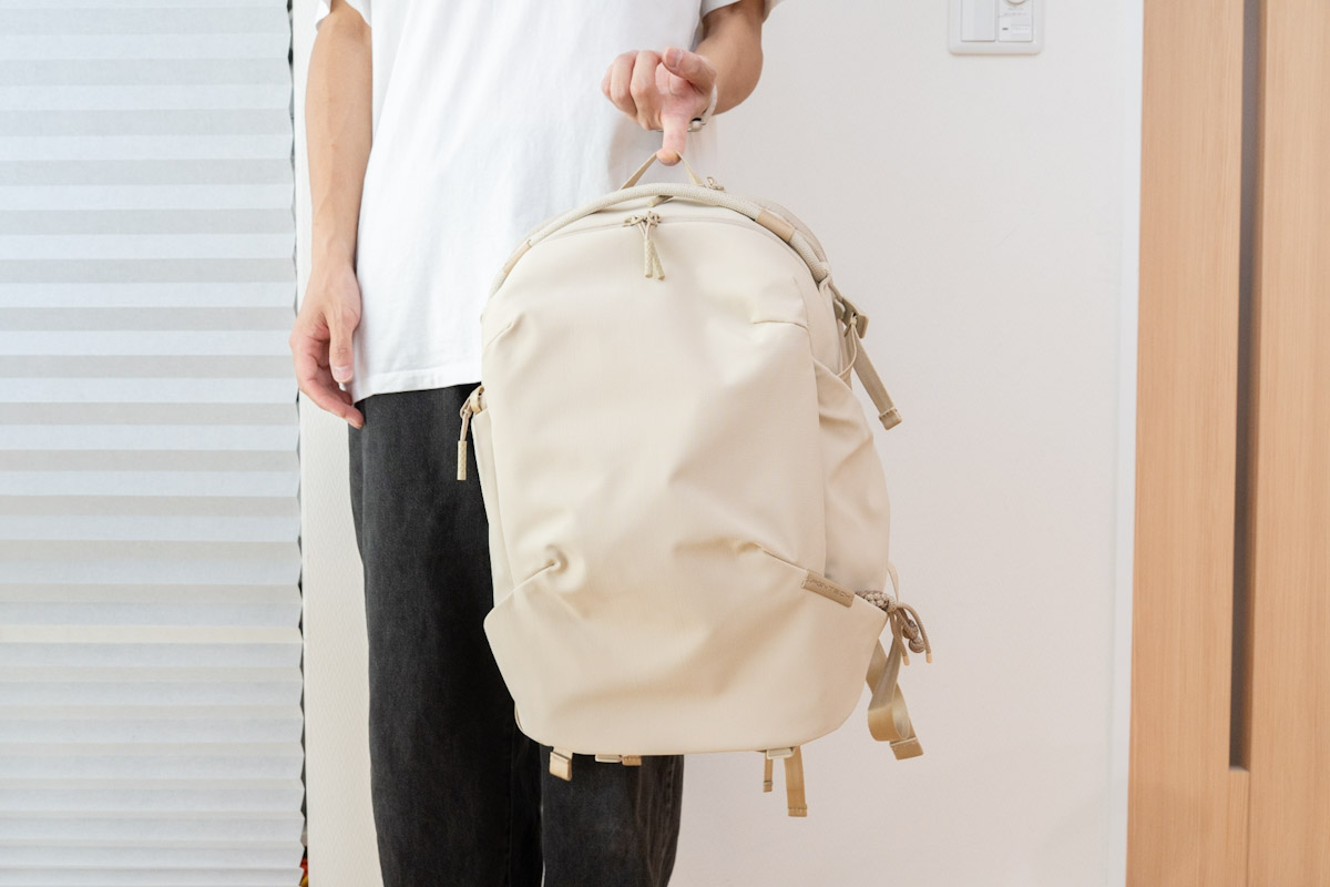 PGYTECH OneGo Lite Backpackはとても軽い