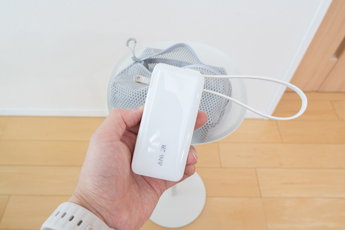 モバイルバッテリーはAnker Power Bank