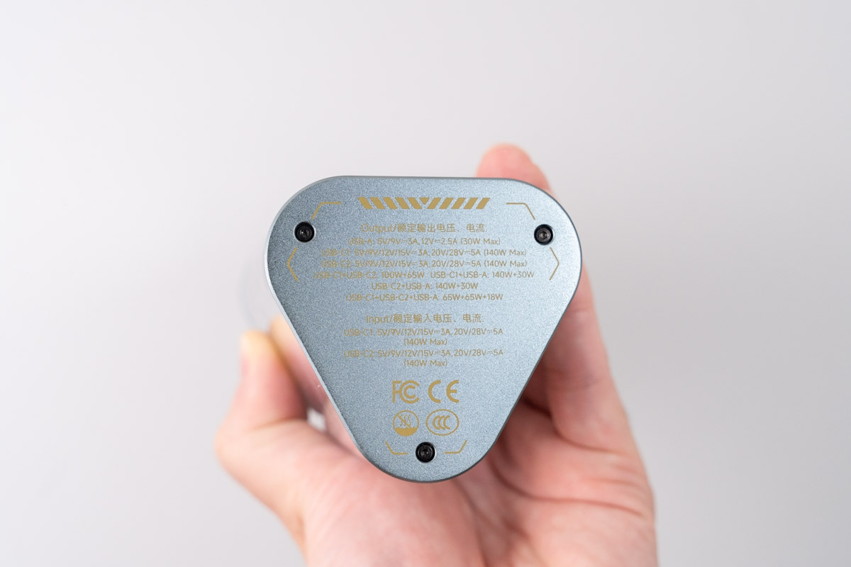 SHARGEEK 170の側面