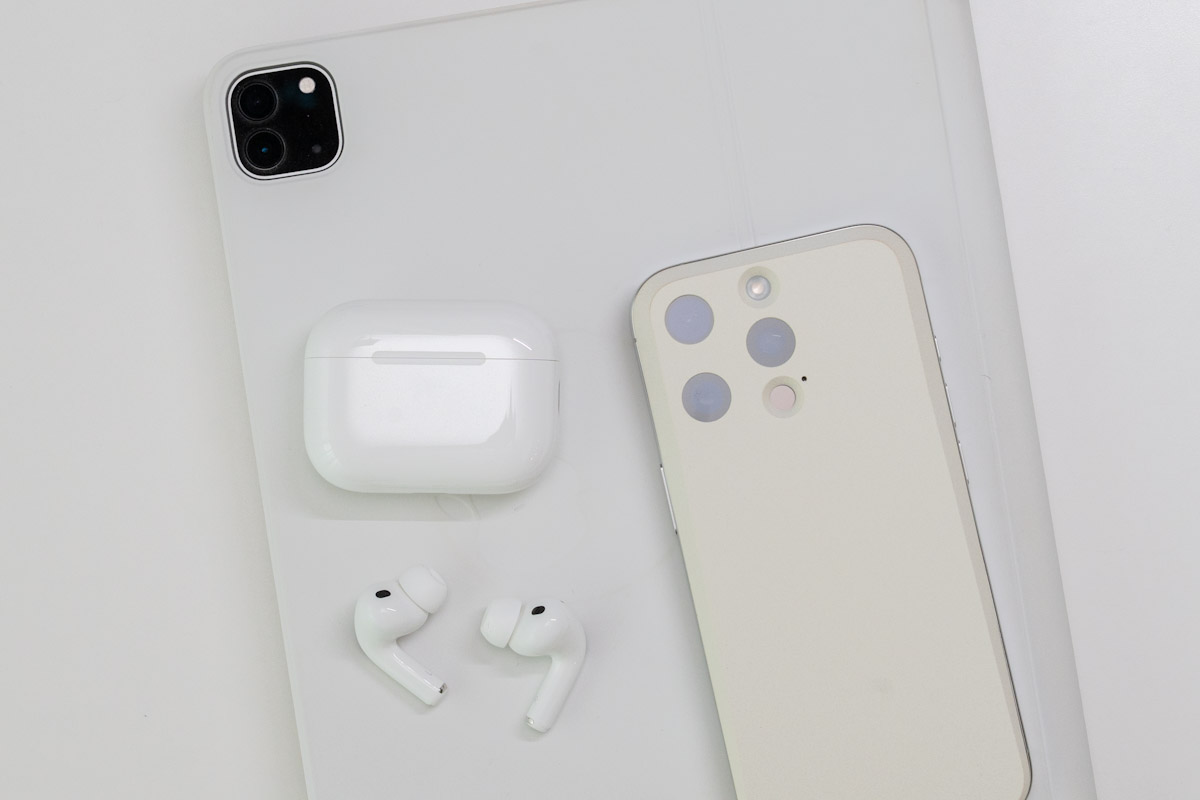 AirPods Pro 3とiPhoneとiPad