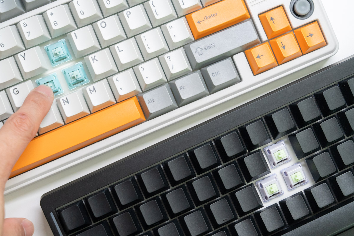 EPOMAKER RT85のCreamy Jade SwitchとHack59のWisteria Linear Switch
