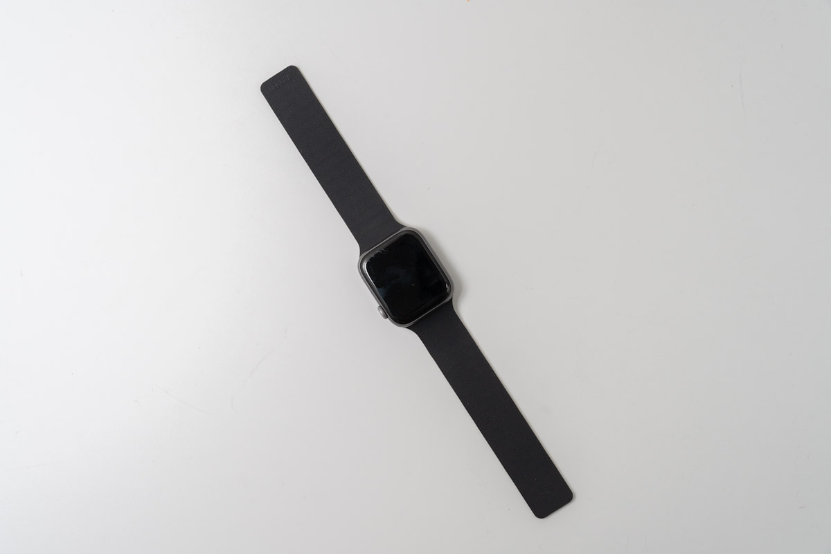 Apple Watch用マグネット式シリコンバンド