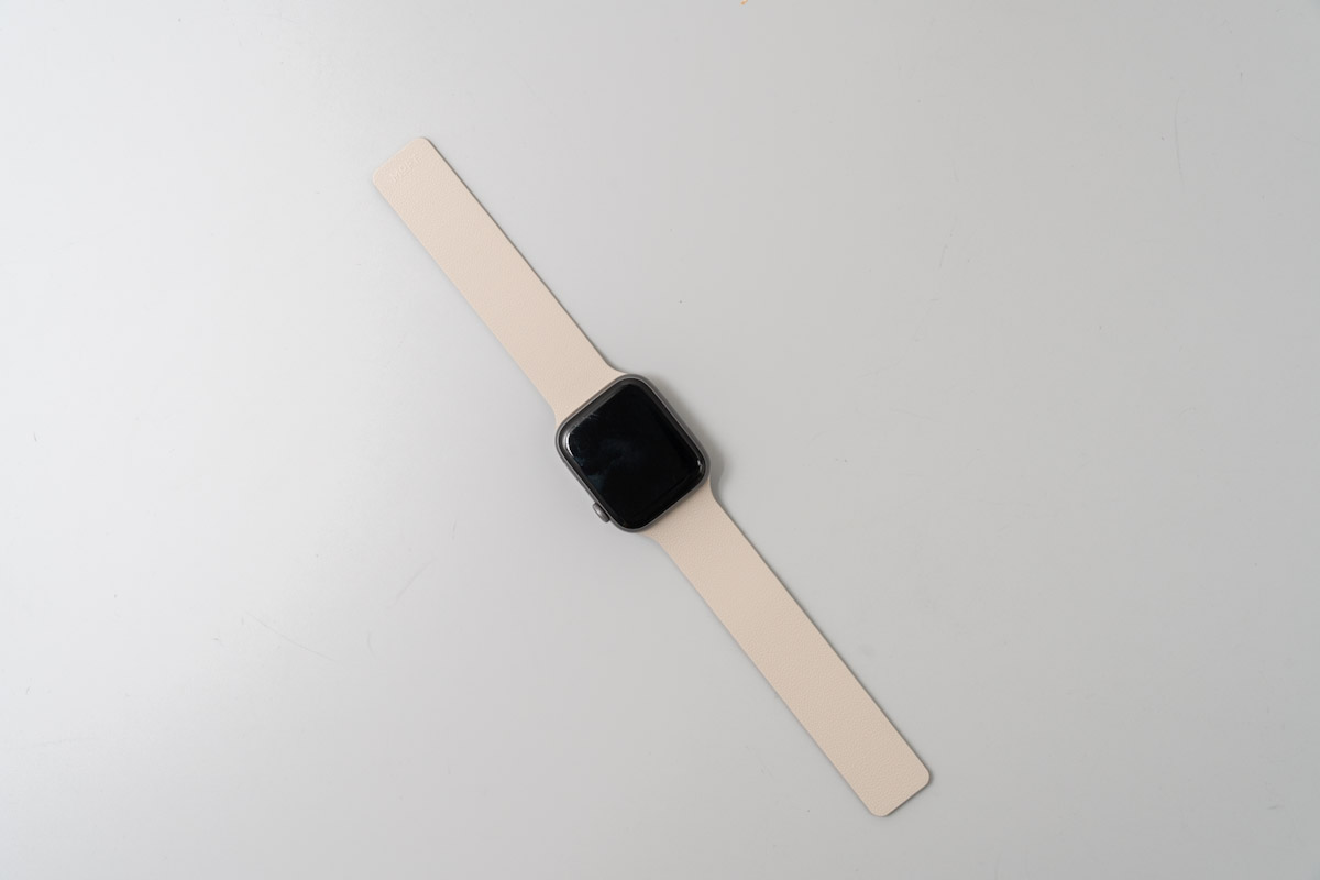 Apple Watch用マグネット式シリコンバンド