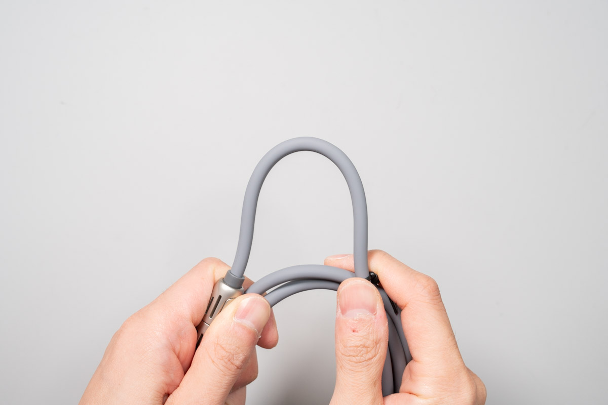 LISEN マルチ充電ケーブル 4in1