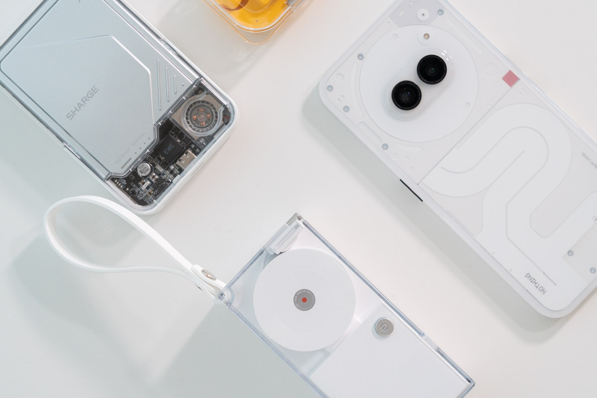 SHARGE Retractable 3-in-1とNothing製品