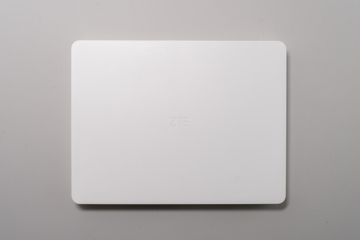 ZTE Kumo AX3000本体