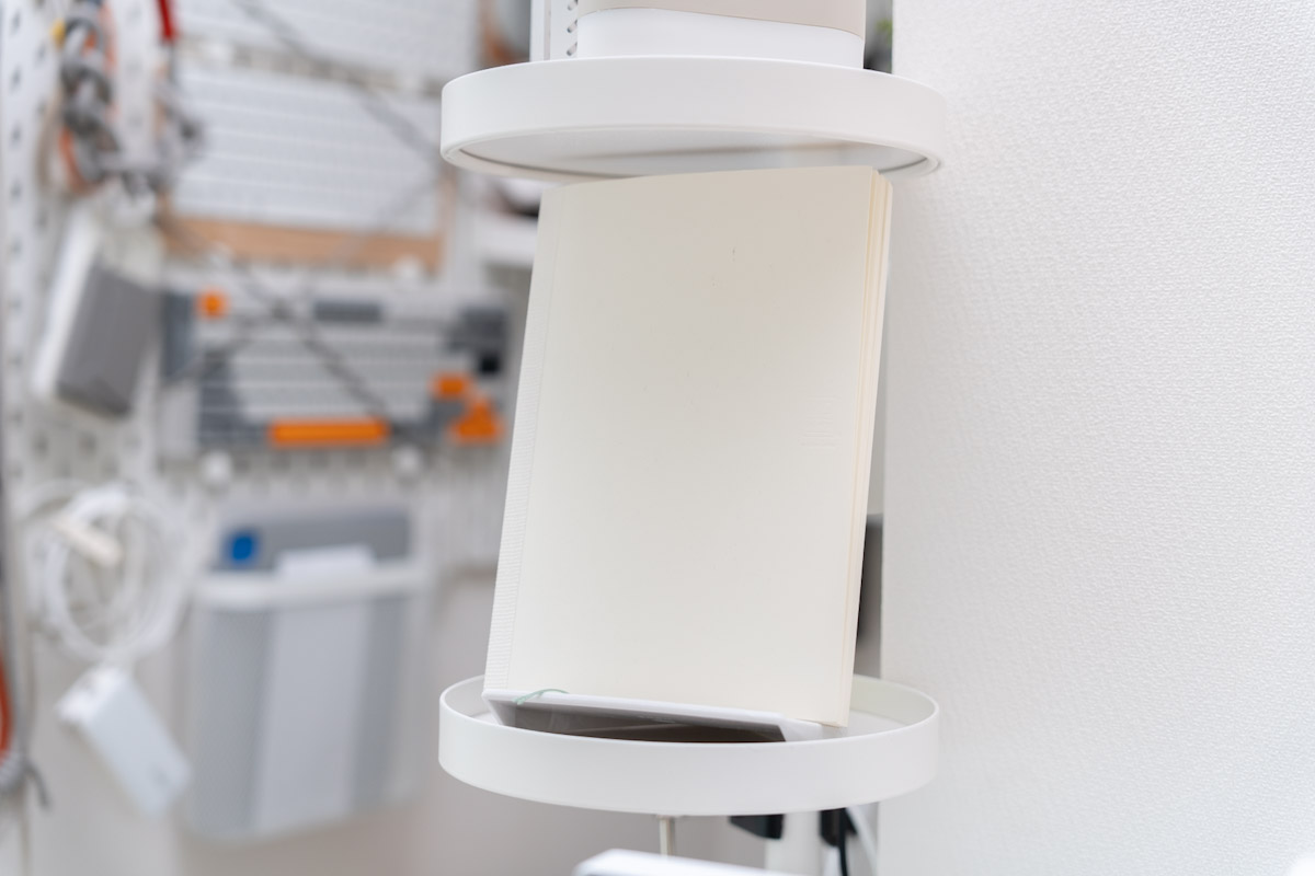 ONOM ブックスタンド