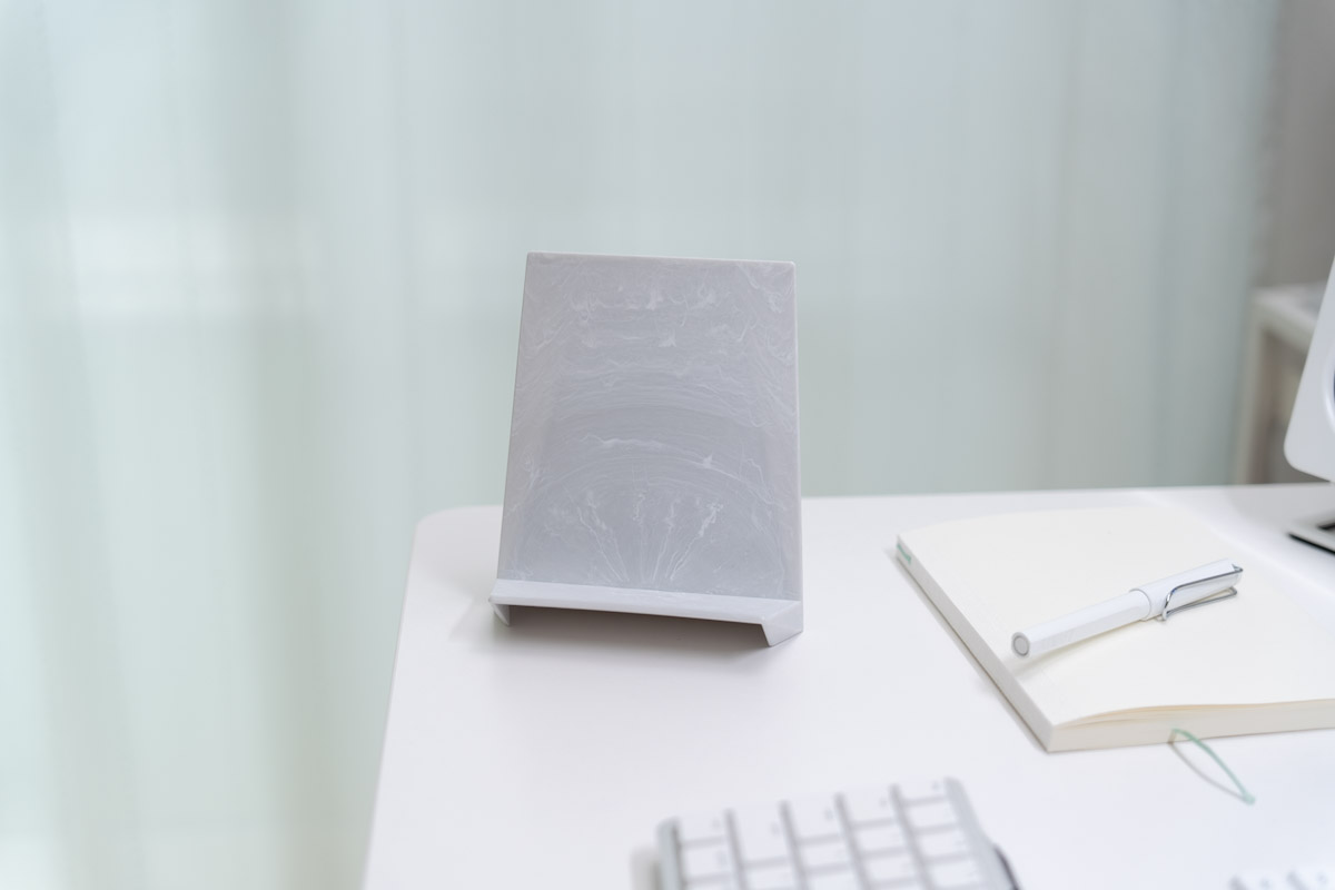 ONOM ブックスタンド