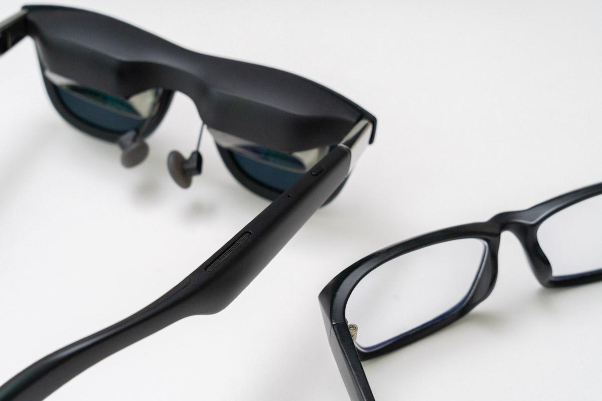 ARグラスと眼鏡の相性は悪い