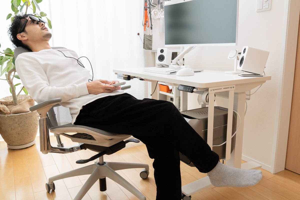 どんな姿勢でも楽しめるARグラス