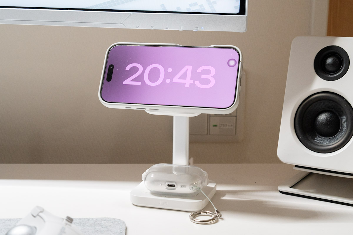 ESR 3-in-1 マグネット充電ステーション