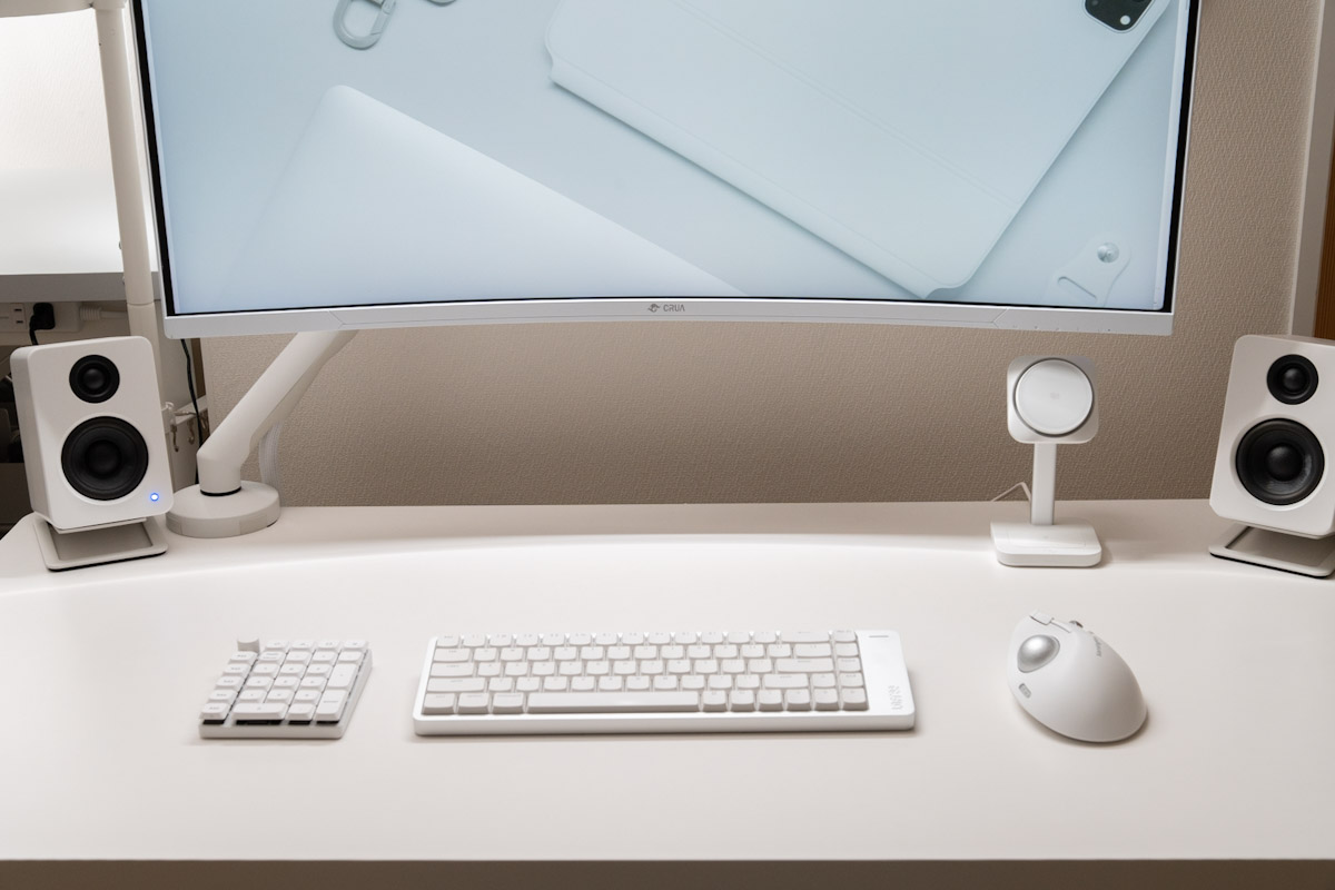 ESR 3-in-1 マグネット充電ステーション