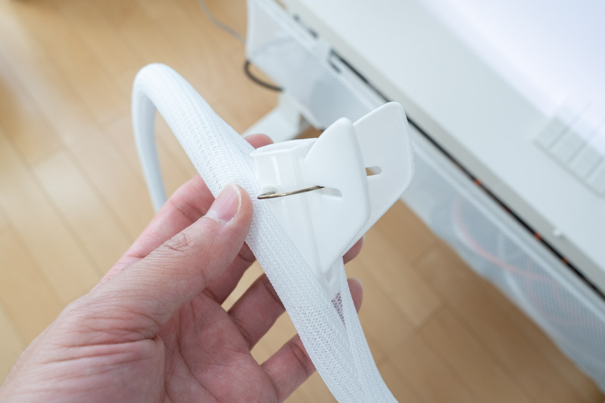 ケーブルスリーブで使うクリップ