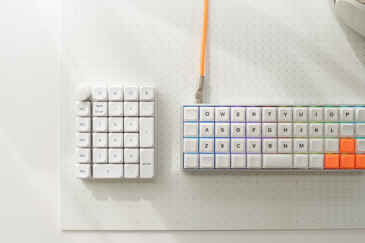 Geonix rev.2とKeychron K0 Max