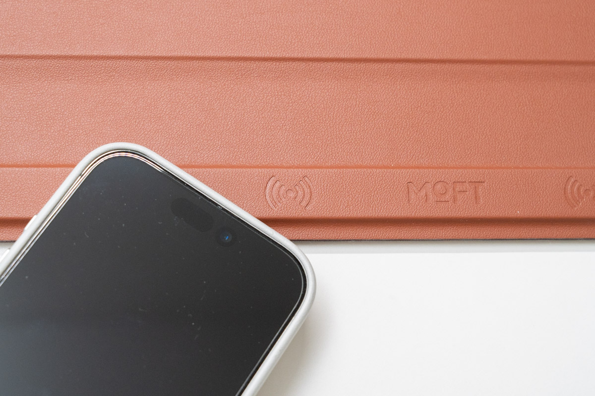 MOFT スマートデスクマットのNFCタグ