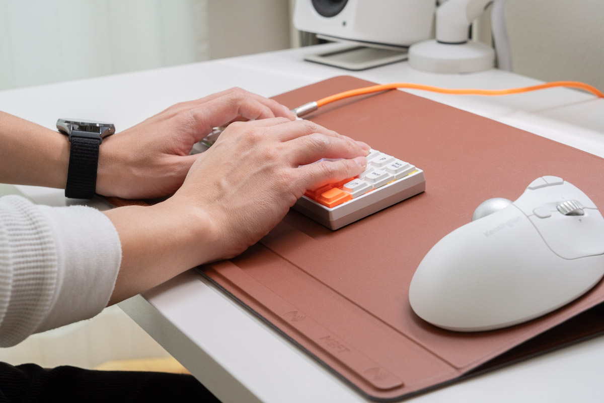 MOFT スマートデスクマット