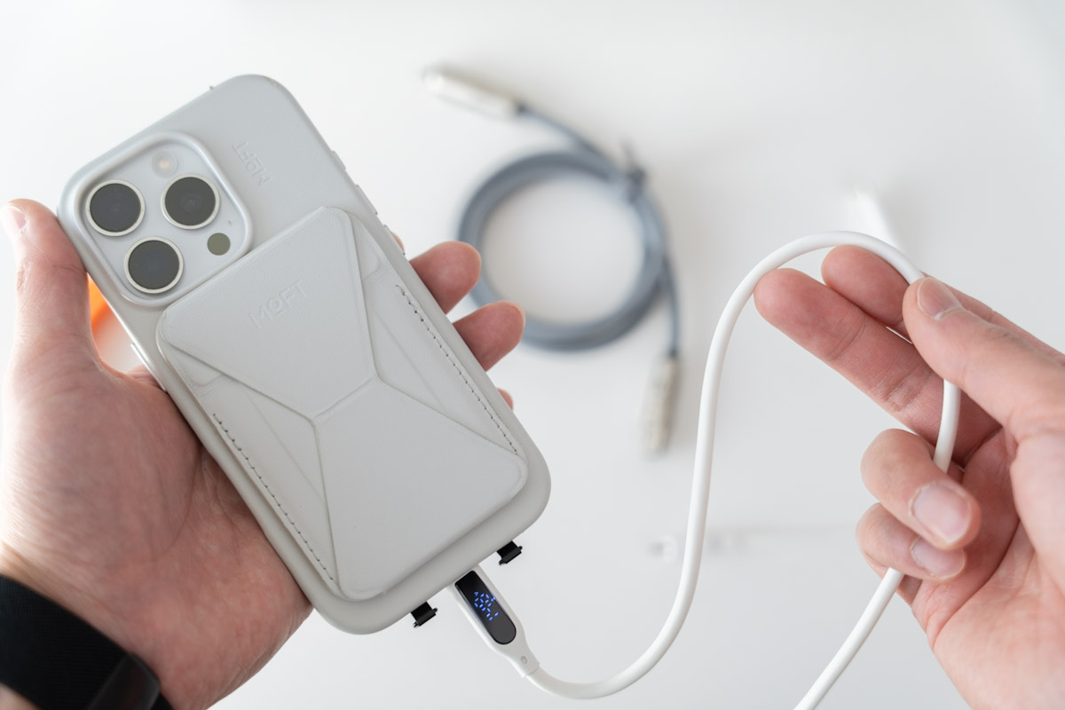 シリコンケーブル