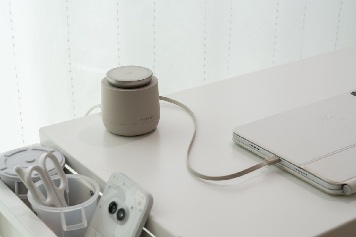 THREEKEY 4in1 マグネット無線充電ステーション