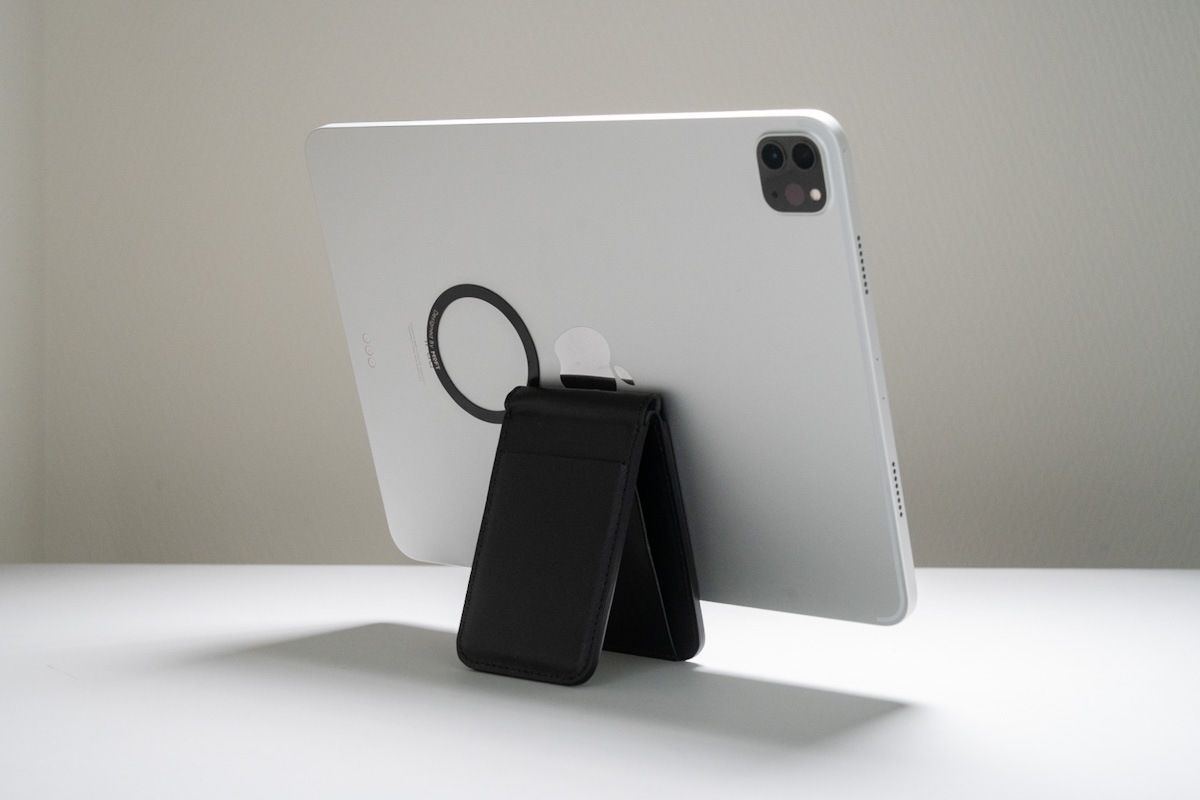 Molid MagSafe Wallet