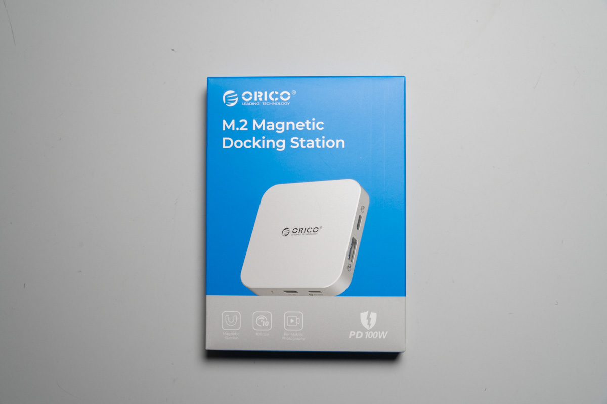 ORICO マグネット式 M.2 ドッキングステーション 8-IN-1 USB C ハブ（MG7）