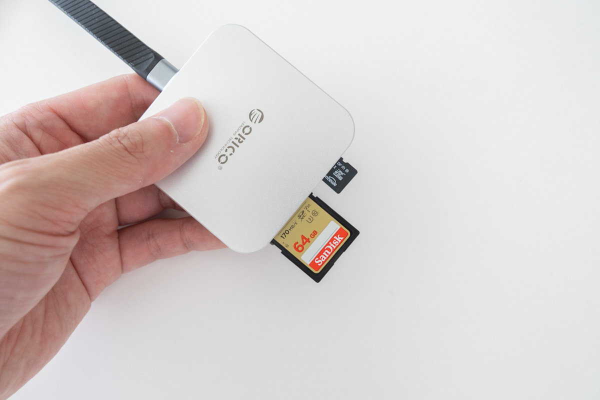 ORICO マグネット式 M.2 ドッキングステーション 8-IN-1 USB C ハブ（MG7）