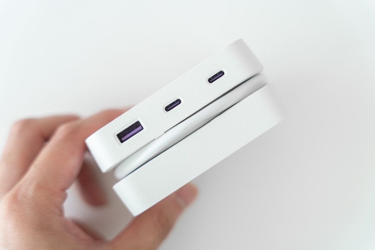 CIO Polaris CUBE Built in CABLEの搭載ポート部分